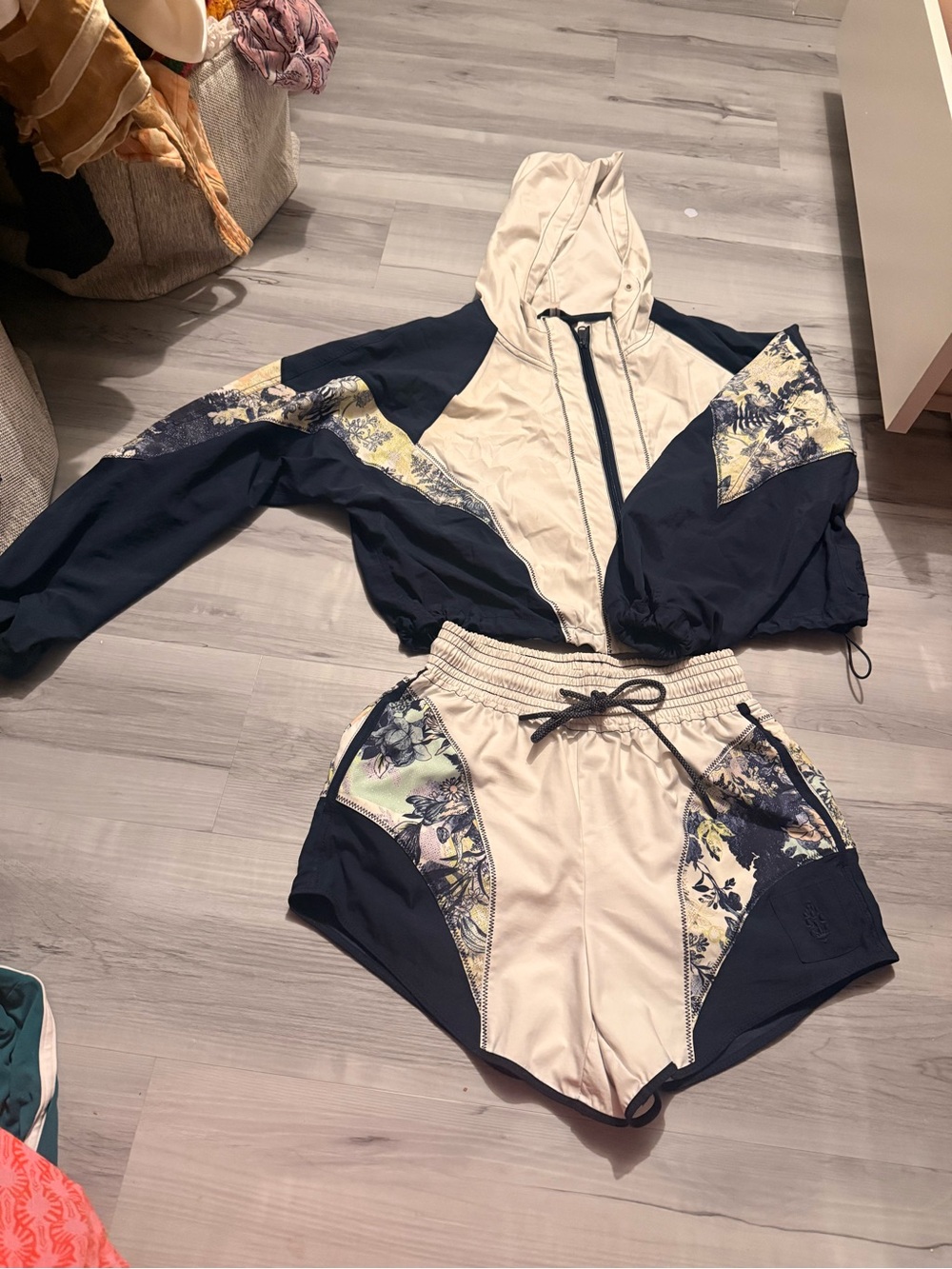 Free People Movement Apex Set, xs
Good condition - Picture 3 of 6